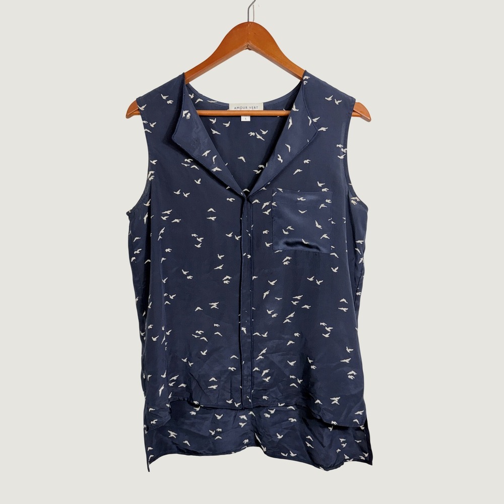 Amour Vert Silk Tank Top Womens Small Navy Blue Bird Print Sleeveless Blouse USA